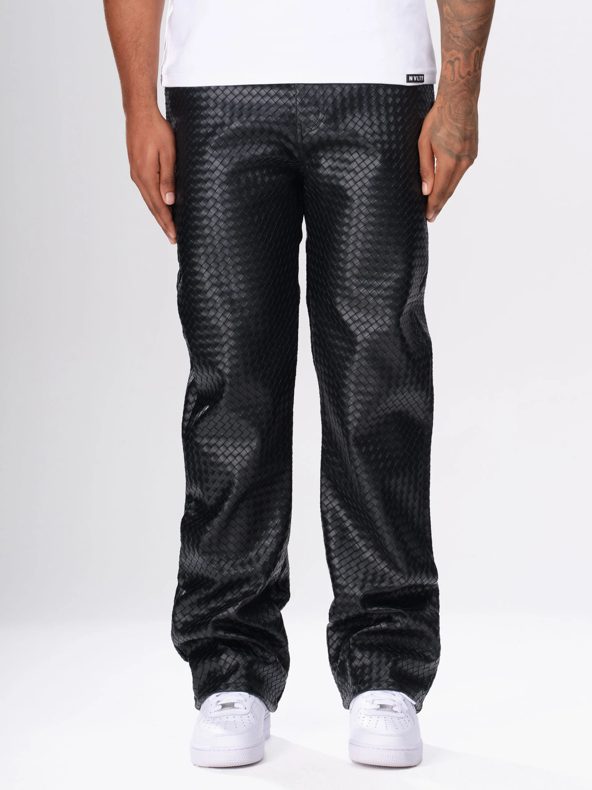 NVLTY 2025.10.220100 3000px.webp NVLTY 2025.10.220100 3000px.webp