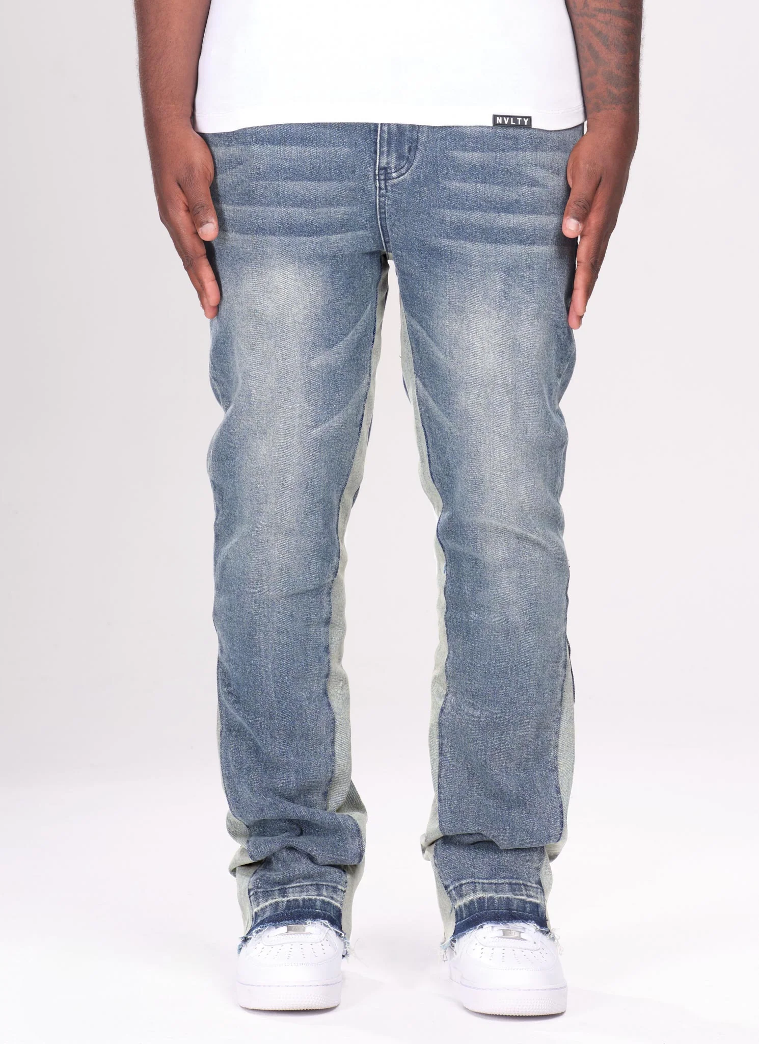 NVLTY19.07.20250561 0a9bee74 af1e 41b0 8b1c 552976ad401f.webp NVLTY19.07.20250561 0a9bee74 af1e 41b0 8b1c 552976ad401f.webp