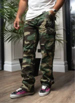 Nvlty Vintage Flare Studded Cargos Camo (5)